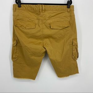 smoke rise cargo shorts
